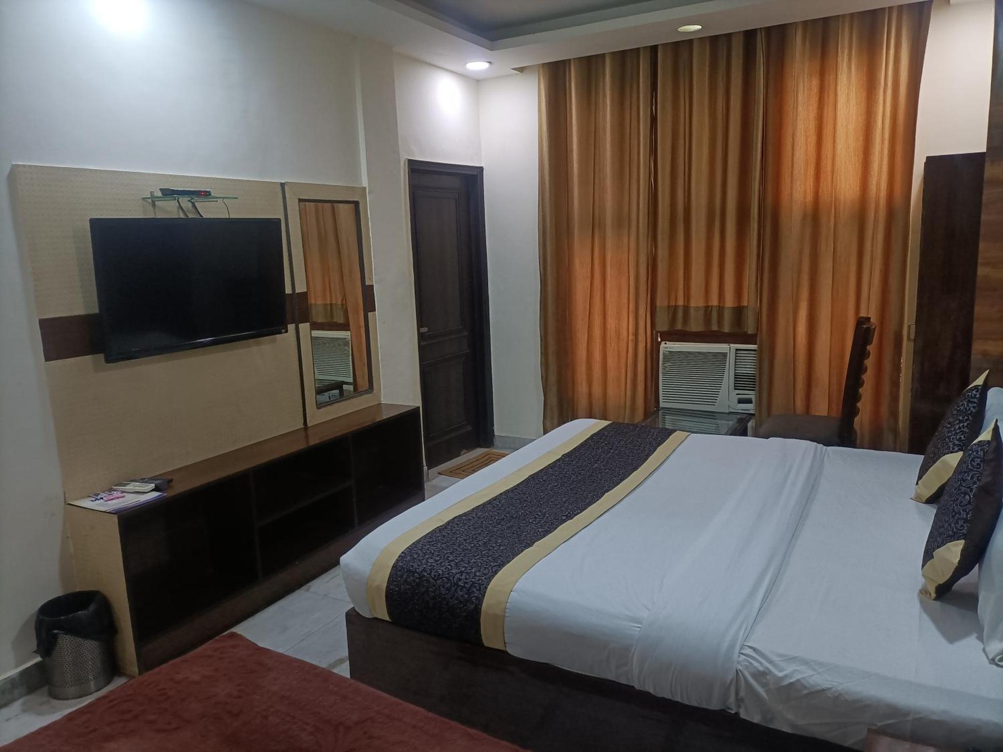 Hotel Grand Aerotech New Delhi